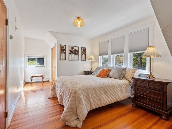44 Hamlin St, Lunenburg MA 01462