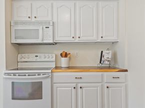 44 Hamlin St, Lunenburg MA 01462