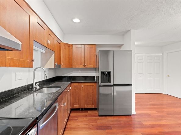 19 Eaglehead Terrace 2, Shrewsbury MA 01545