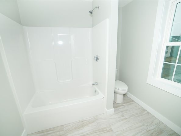 48 Jakes Path 48, Middleboro MA 02346