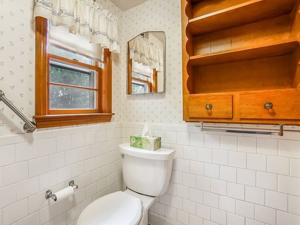 251 Bacon Street, Waltham MA 02451