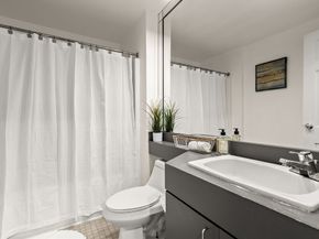 1 Adams St 502, Quincy MA 02169