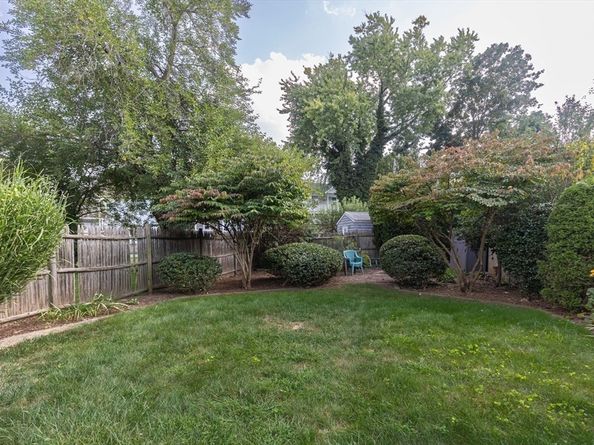 64 California St 64, Watertown MA 02472