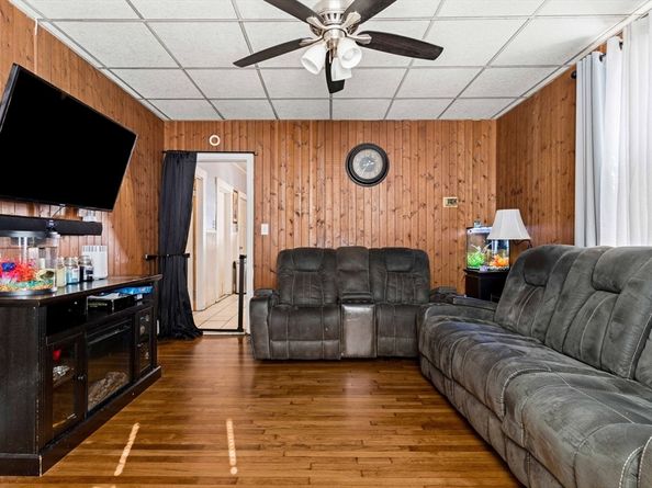 25-27 Bulfinch Street, Lynn MA 01904