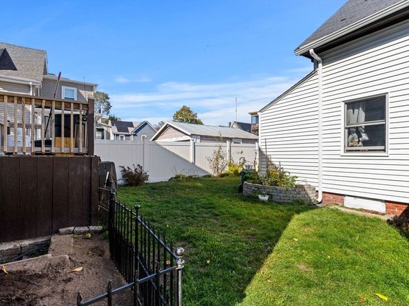25-27 Bulfinch Street, Lynn MA 01904