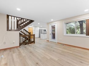 7 Hibernia Ln 7, Salem MA 01970