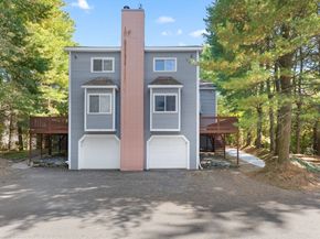7 Hibernia Ln 7, Salem MA 01970