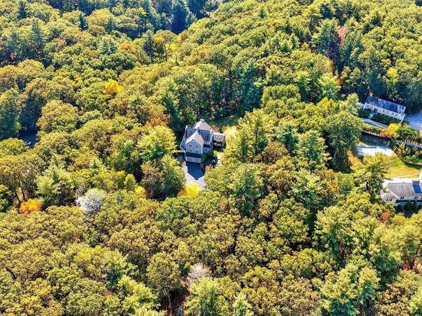 7 Shaw Drive, Wayland MA 01778
