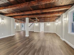 1 Rounseville Rd, Rochester MA 02770