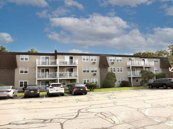 180 Main Street A15, Bridgewater MA 02324