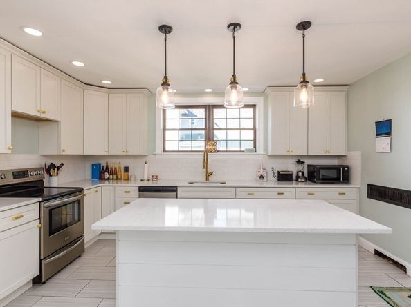 80 Highland Avenue, Fitchburg MA 01420