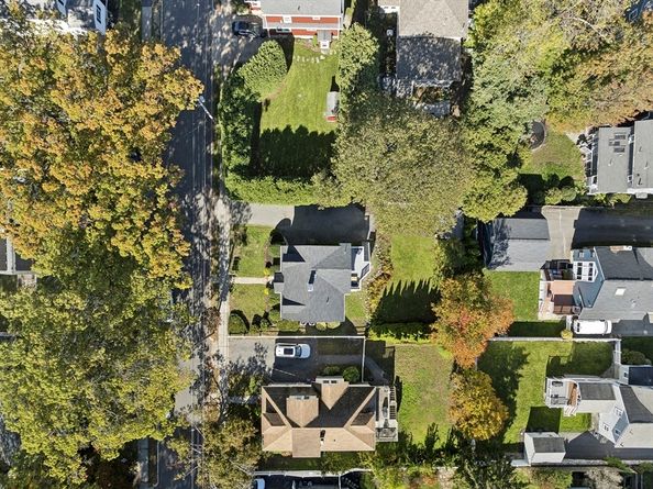 29 Birch Hill Rd, Melrose MA 02176
