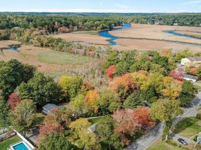 46 Lorna Ave, Pembroke MA 02359