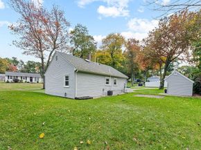 46 Lorna Ave, Pembroke MA 02359