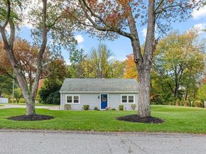 46 Lorna Ave, Pembroke MA 02359