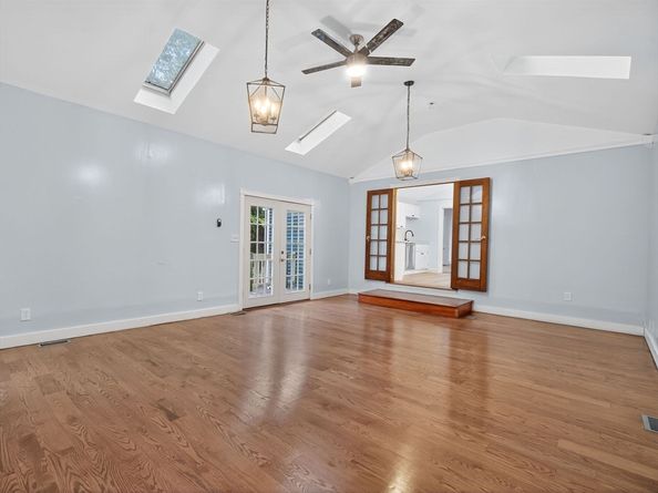 44 Liberty St, Randolph MA 02368
