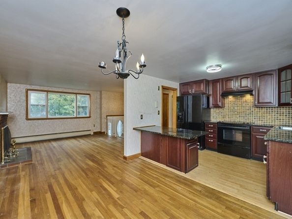 18 Gardner Ave., Woburn MA 01801