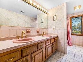 417 Birchbark Dr, Hanson MA 02341