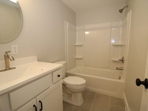 476 Cottage St, Athol MA 01331