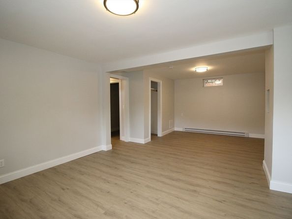 476 Cottage St, Athol MA 01331