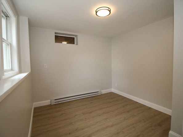 476 Cottage St, Athol MA 01331