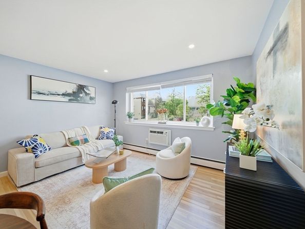 20 Radcliffe Rd 209, Boston MA 02134