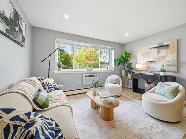 20 Radcliffe Rd 209, Boston MA 02134