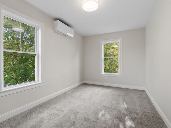 94 Princeton Street 1, Chelmsford MA 01863
