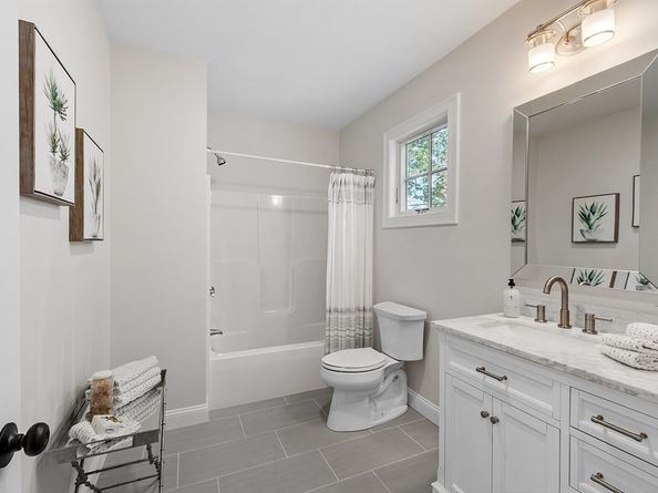 94 Princeton Street 1, Chelmsford MA 01863