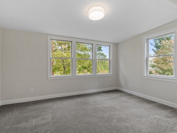 94 Princeton Street 1, Chelmsford MA 01863