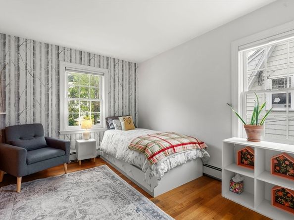 70 Horace Rd, Belmont MA 02478