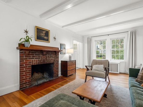 70 Horace Rd, Belmont MA 02478