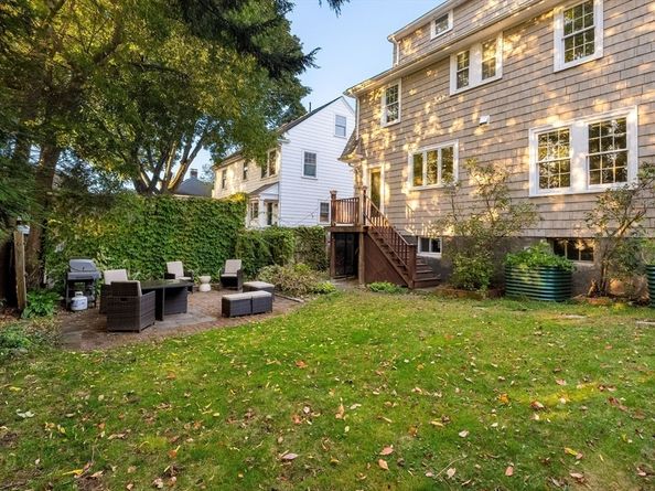 70 Horace Rd, Belmont MA 02478