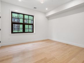 33 Pearl St. 1, Boston MA 02125