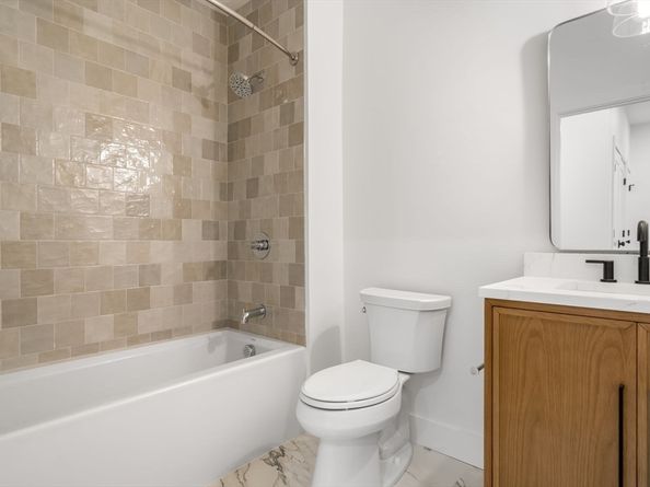 33 Pearl St. 1, Boston MA 02125
