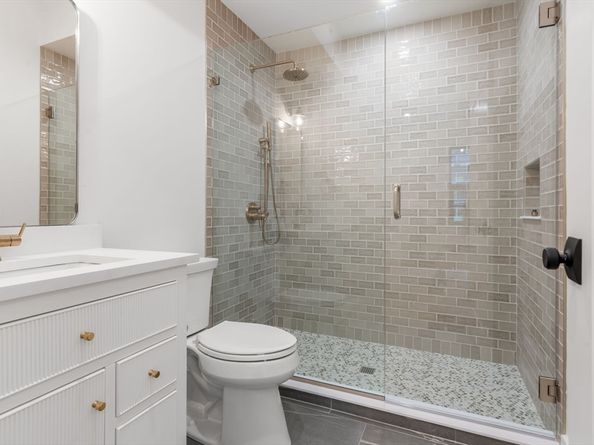 33 Pearl St. 1, Boston MA 02125
