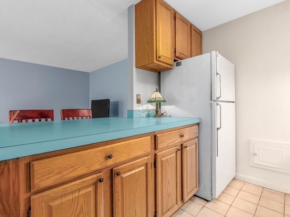 64 Main St 41B, Stoneham MA 02180