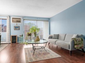 64 Main St 41B, Stoneham MA 02180