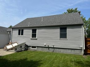 110 Holyoke St, Lynn MA 01905