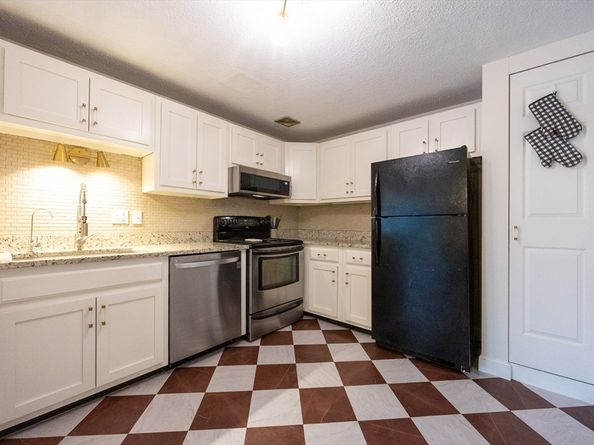 260 Tremont St 7, Melrose MA 02176