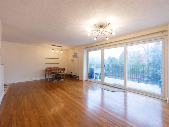 260 Tremont St 7, Melrose MA 02176