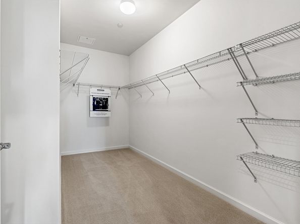 320 Martins Landing 2307, North Reading MA 01864