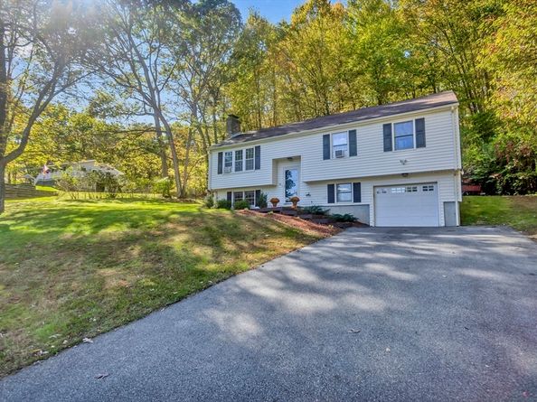 14 Indian Path, Grafton MA 01536