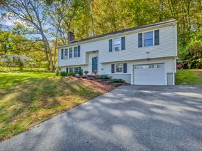 14 Indian Path, Grafton MA 01536