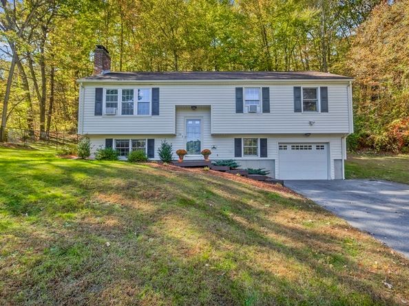 14 Indian Path, Grafton MA 01536