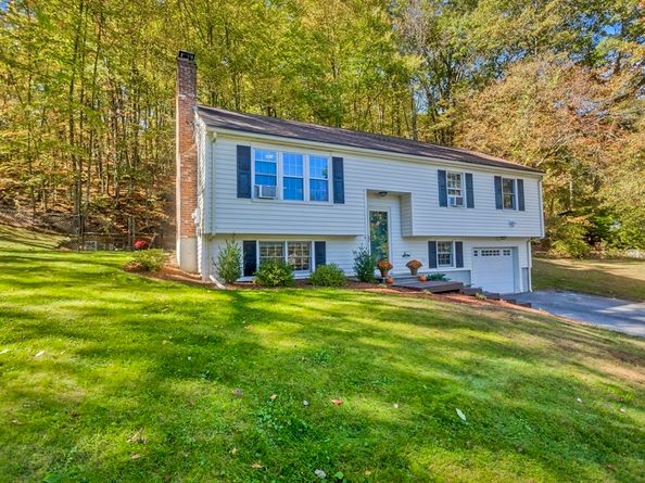 14 Indian Path, Grafton MA 01536