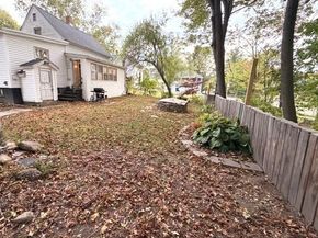 108-R Pratt St, Fitchburg MA 01420