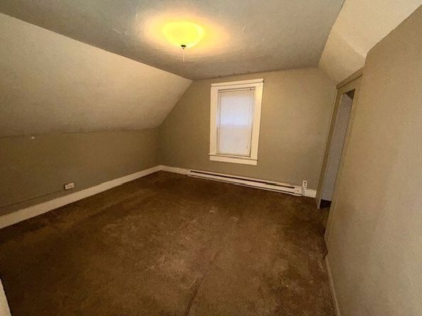 108-R Pratt St, Fitchburg MA 01420