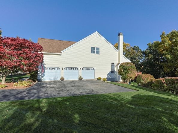 256 Robert Road, Marlborough MA 01752
