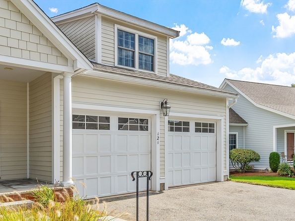 121 Cortland Drive, North Andover MA 01845